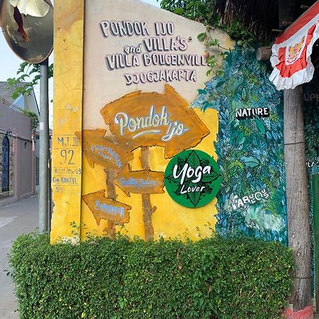 Yoga Lover Yogyakarta Eksteriør billede